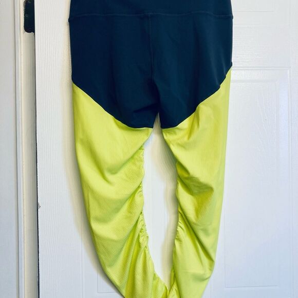 ZYIA Neon Yellow Parallel Luxe‎ High Rise 7/8 24” leggings Size 12 NWT - Picture 4 of 13
